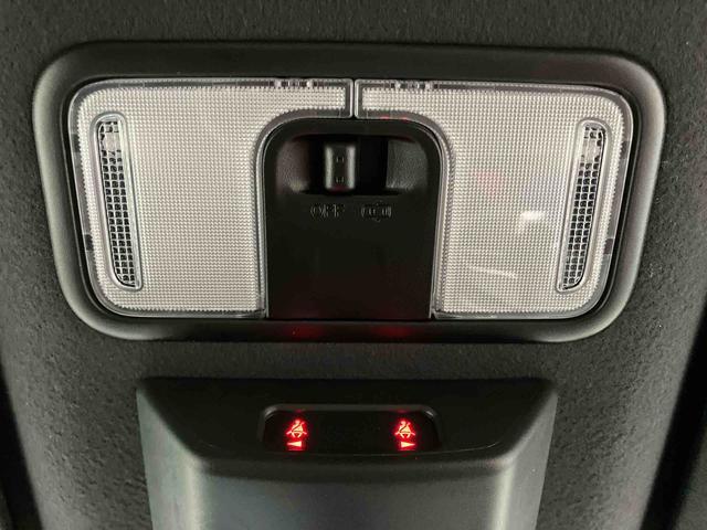 タント カスタムRS 届出済未使用車 元展示車 ターボ 衝突被害軽減システム 車線逸脱防止 アイドリングストップ 両側電動スライドドア 禁煙 シートヒーター オートマチックハイビーム スマートキー LEDヘッドライト(30枚目)