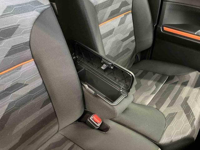 タント ファンクロス　元試乗車　衝突被害軽減システム　両側電動スライドドア　シートヒーター　１オーナー　オートマチックハイビーム　レーンキープアシスト　ＬＥＤヘッドランプ　スマートキー　オートライト　ベンチシート（25枚目）