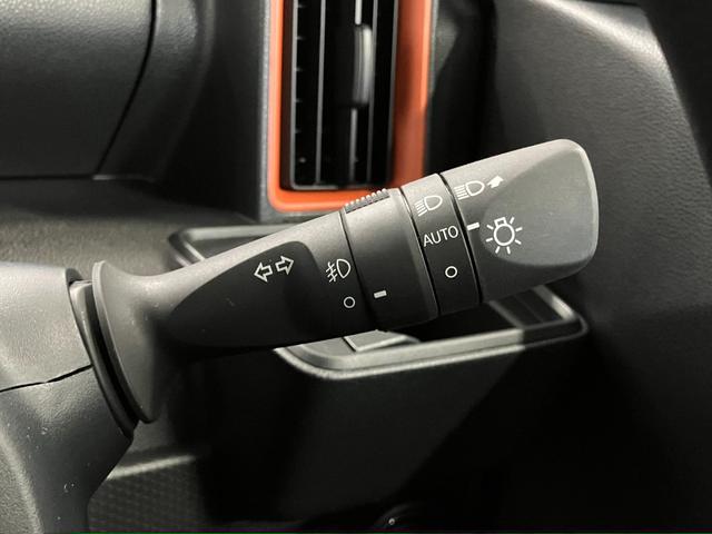 タント ファンクロス　届出済未使用車　元展示車　衝突被害軽減システム　レーンキープアシスト　両側電動スライドドア　シートヒーター　ＬＥＤヘッドランプ　オートライト　オートマチックハイビーム　アイドリングストップ（16枚目）