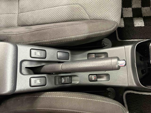 コペン ＧＲ　スポーツ　１オーナー　ターボ　シートヒーター　スマートキー　プッシュスタート　アイドリングストップ　運転席エアバッグ　助手席エアバッグ　衝突安全ボディ　ＥＳＣ　ＡＢＳ　アルミホイール（25枚目）