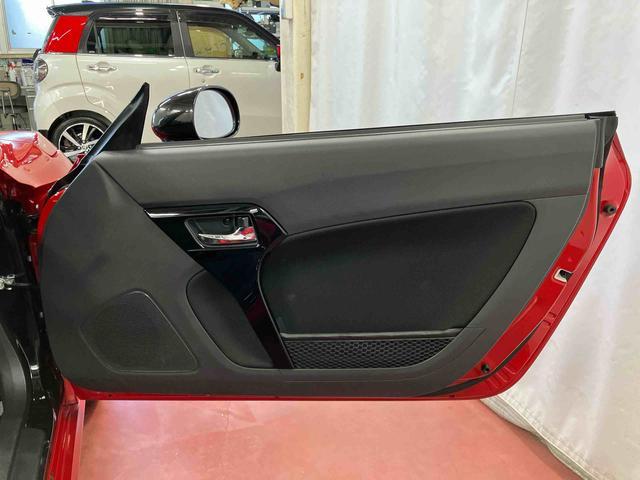 コペン ＧＲ　スポーツ　１オーナー　ターボ　シートヒーター　スマートキー　プッシュスタート　アイドリングストップ　運転席エアバッグ　助手席エアバッグ　衝突安全ボディ　ＥＳＣ　ＡＢＳ　アルミホイール（31枚目）