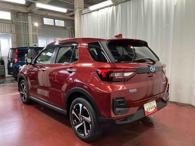 ロッキー プレミアムＧ　ＨＥＶ　ナビ　ブルートゥース　ドライブレコーダー　パノラマモニター　衝突被害軽減システム　アダプティブクルーズコントロール　衝突安全ボディ　シートヒーター　スマートキー　ＬＥＤヘッドランプ　オートライト（7枚目）