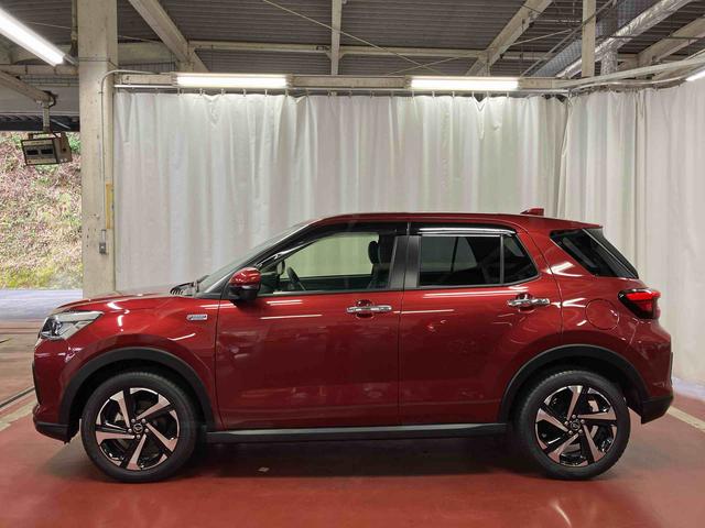 ロッキー プレミアムＧ　ＨＥＶ　ナビ　ブルートゥース　ドライブレコーダー　パノラマモニター　衝突被害軽減システム　アダプティブクルーズコントロール　衝突安全ボディ　シートヒーター　スマートキー　ＬＥＤヘッドランプ　オートライト（8枚目）