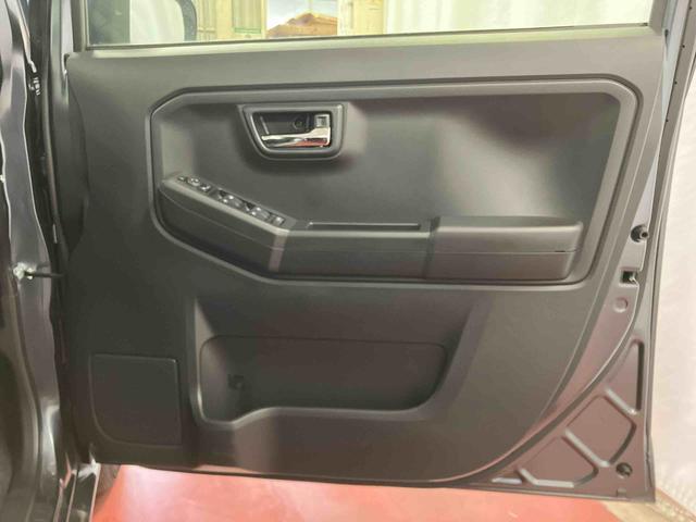 タフト Ｇ　ダーククロムベンチャー　届出済未使用車　元展示車　１オーナー　アダプティブクルーズコントロール　オートマチックハイビーム　ＬＥＤヘッドランプ　レーンキープアシスト　アイドリングストップ　電動格納ミラー　禁煙車　スマートキー（30枚目）