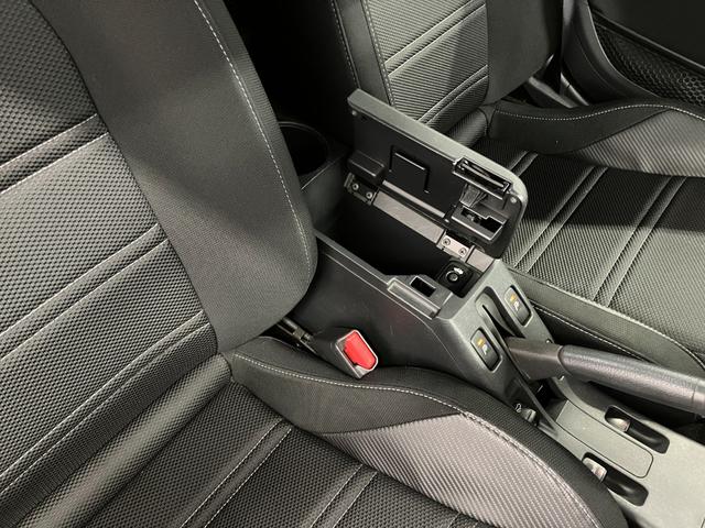 �Z���^�[�R���\�[���{�b�N�X