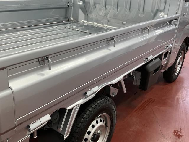 ハイゼットトラック スタンダード　元展示車　１オーナー　２ＷＤ　ＣＶＴ車　禁煙　パワーステアリング　ＡＭ／ＦＭラジオ　オートライト　オートマチックハイビーム　衝突被害軽減システム　レーンアシスト　横滑り防止装置　アイドリングストップ（34枚目）