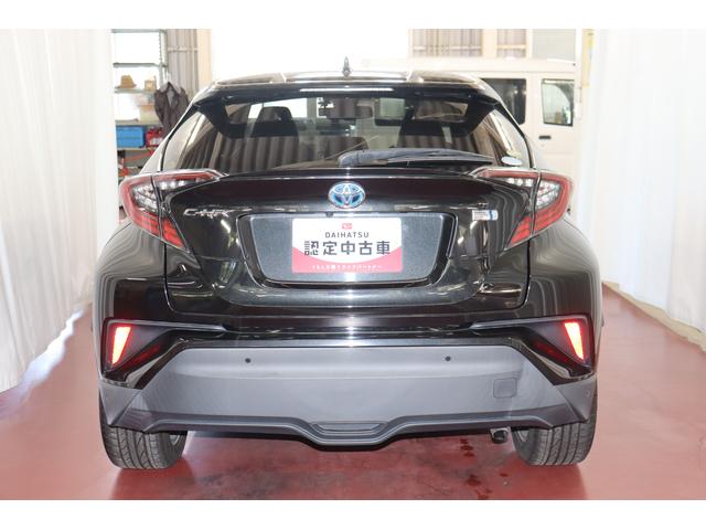 Ｃ－ＨＲ Ｇ　ＬＥＤエディション　ハイブリッド車　純正ＳＤナビ　ＤＶＤ再生　Ｂｌｕｅｔｏｏｔｈ接続　ＥＴＣ　ドライブレコーダー　バックカメラ　スマートキー　オートライト　ＬＥＤヘッドランプ　ＬＥＤフォグランプ　パワーウィンドウ（6枚目）