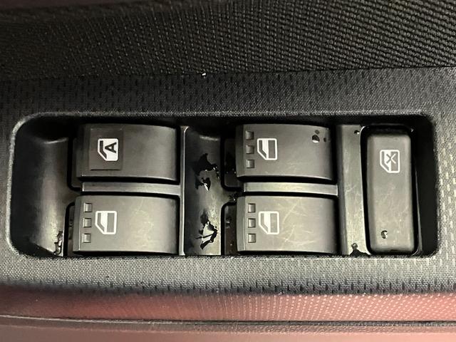 ムーヴ ＸリミテッドＩＩ　ＳＡＩＩＩ　ひょう害車　１オーナー　４ＷＤ　アイドリングストップ　衝突被害軽減ブレーキ　衝突安全ボディ　オートライト　ＬＥＤヘッドランプ　スマートキー　プッシュスタート　盗難防止　整備記録簿　運転席シートヒーター（34枚目）