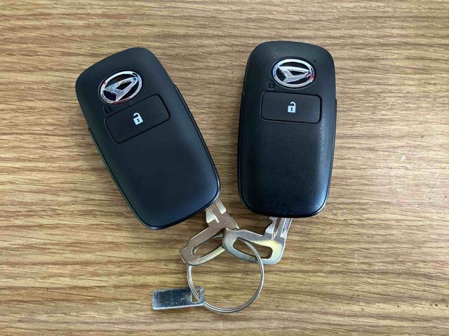 タフト Ｇ　ダーククロムベンチャー　届出済未使用車　元展示車　禁煙　ディスプレイオーディオ　バックカメラ　アダプティブクルーズコントロール　オートライト　オートマチックハイビーム　ＬＥＤヘッドランプ　レーンキープアシスト　スマートキー（16枚目）
