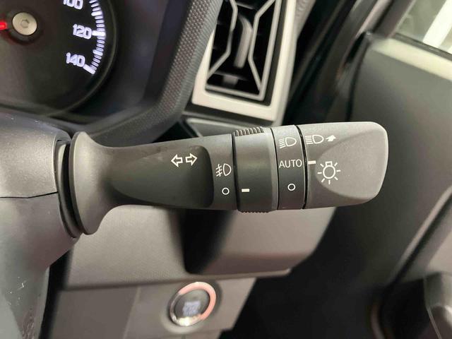 タフト Ｇ　ダーククロムベンチャー　届出済未使用車　元展示車　禁煙　ディスプレイオーディオ　バックカメラ　アダプティブクルーズコントロール　オートライト　オートマチックハイビーム　ＬＥＤヘッドランプ　レーンキープアシスト　スマートキー（19枚目）
