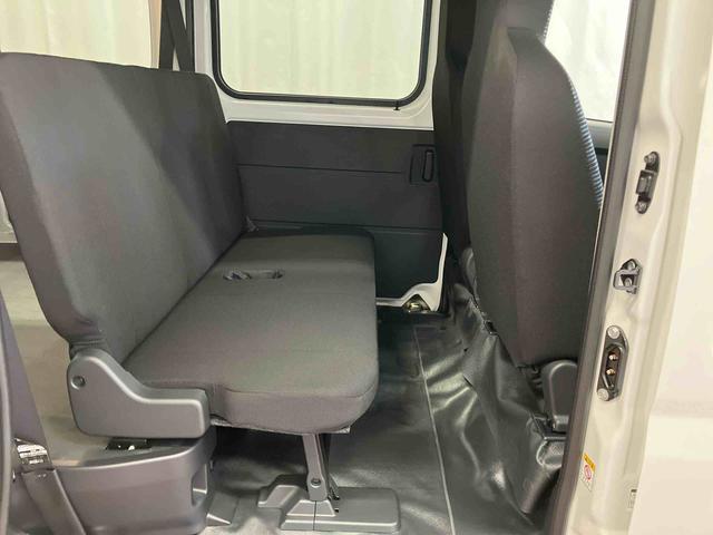 ハイゼットカーゴ ＤＸ　届出済未使用車　元展示車　衝突被害軽減システム　衝突安全ボディ　キーレスキー　両側スライドドア　アイドリングストップ　ＥＳＣ　オートライト　レーンアシスト　ＡＢＳ　運転席エアバッグ　助手席エアバッグ（30枚目）