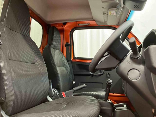 ハイゼットトラック ジャンボエクストラ　元展示車　４ＷＤ　ＣＶＴ車　アイドリングストップ　電動格納ミラー　オートライト　衝突被害軽減システム　盗難防止システム　スマートキー　１オーナー　禁煙　エアバッグ　ＬＥＤヘッドランプ　レーンアシスト（19枚目）