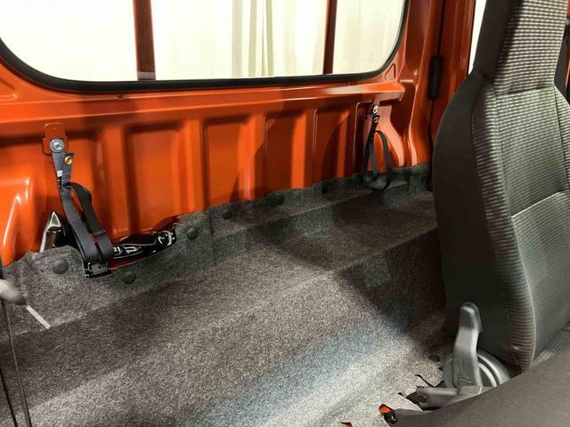 ハイゼットトラック ジャンボエクストラ　元展示車　４ＷＤ　ＣＶＴ車　アイドリングストップ　電動格納ミラー　オートライト　衝突被害軽減システム　盗難防止システム　スマートキー　１オーナー　禁煙　エアバッグ　ＬＥＤヘッドランプ　レーンアシスト（23枚目）