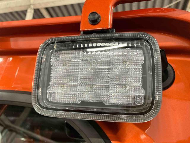 ハイゼットトラック ジャンボエクストラ　元展示車　４ＷＤ　ＣＶＴ車　アイドリングストップ　電動格納ミラー　オートライト　衝突被害軽減システム　盗難防止システム　スマートキー　１オーナー　禁煙　エアバッグ　ＬＥＤヘッドランプ　レーンアシスト（36枚目）