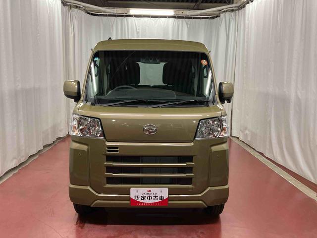 ハイゼットカーゴ デッキバンＧ　元展示車　衝突被害軽減システム　レーンキープアシスト　両側スライドドア　オートライト　オートマチックハイビーム　電動格納ミラー　アイドリングストップ　スマートキー　運転席エアバッグ　助手席エアバッグ（3枚目）