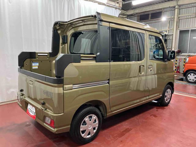 ハイゼットカーゴ デッキバンＧ　元展示車　衝突被害軽減システム　レーンキープアシスト　両側スライドドア　オートライト　オートマチックハイビーム　電動格納ミラー　アイドリングストップ　スマートキー　運転席エアバッグ　助手席エアバッグ（5枚目）