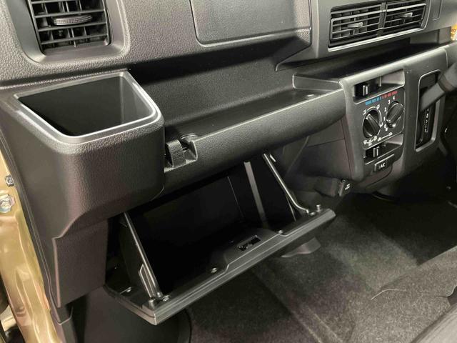 ハイゼットカーゴ デッキバンＧ　元展示車　衝突被害軽減システム　レーンキープアシスト　両側スライドドア　オートライト　オートマチックハイビーム　電動格納ミラー　アイドリングストップ　スマートキー　運転席エアバッグ　助手席エアバッグ（24枚目）
