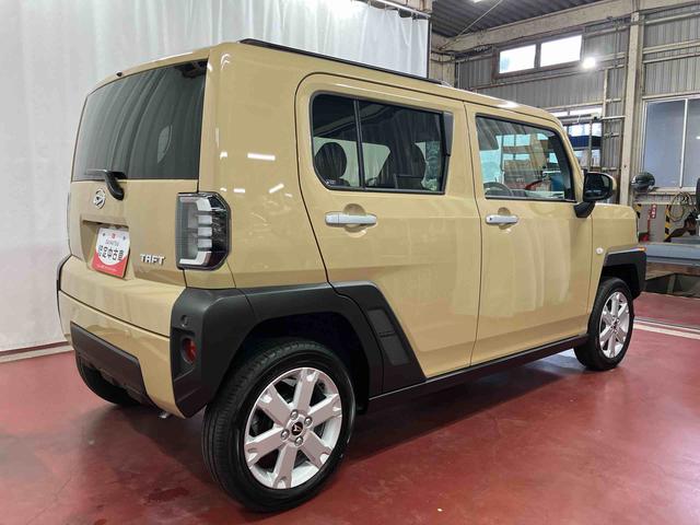 タフト Ｇ　届出済未使用車　元展示車　ディスプレイオーディオ　バックカメラ　ブルートゥース　衝突被害軽減システム　シートヒーター　スマートキー　プッシュスタート　禁煙　サンルーフ　オートライト　衝突安全ボディ（5枚目）