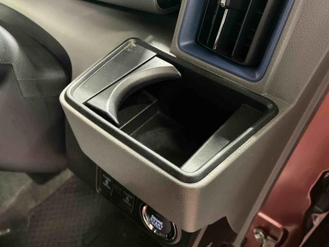 タント カスタムＸセレクション　下取車　ナビ　ＬＥＤヘッドランプ　シートヒーター　ＥＴＣ　スマートキー　オートマチックハイビーム　ＴＶ　アルミホイール　ドラレコ　整備記録簿　ＤＶＤ　車線逸脱警報　アイドリングストップ　オートライト（32枚目）