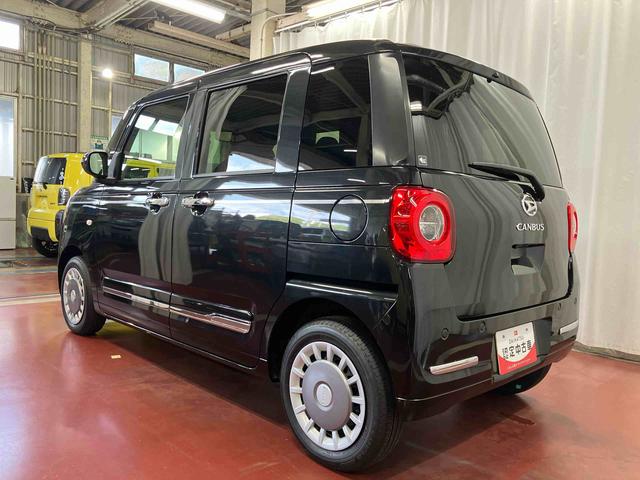 ムーヴキャンバス セオリーＧ　届出済未使用車　元展示車　アイドリングストップ　衝突被害軽減システム　電動格納ミラー　ＬＥＤヘッドランプ　シートヒーター　両側電動スライドドア　オートライト　ベンチシート　衝突安全ボディ　１オーナー（7枚目）