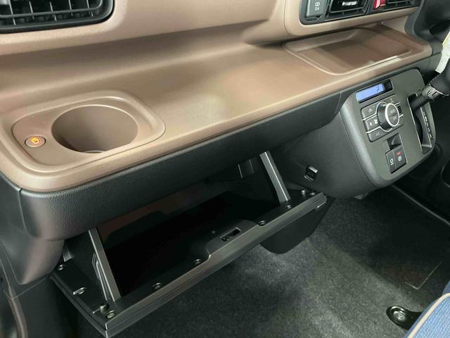 ムーヴキャンバス セオリーＧ　届出済未使用車　元展示車　アイドリングストップ　衝突被害軽減システム　電動格納ミラー　ＬＥＤヘッドランプ　シートヒーター　両側電動スライドドア　オートライト　ベンチシート　衝突安全ボディ　１オーナー（28枚目）