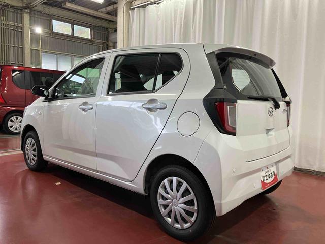 ミライース Ｌ　ＳＡＩＩＩ　届出済未使用車　元展示車　衝突被害軽減システム　禁煙　衝突防止　キーレスキー　横滑防止　レーンキープアシスト　オートライト　オートマチックハイビーム　運転席エアバック　助手席エアバッグ　衝突安全ボディ（7枚目）