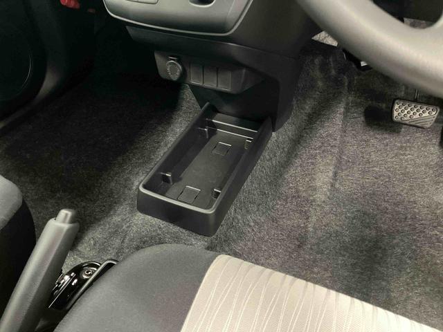 ミライース Ｌ　ＳＡＩＩＩ　届出済未使用車　元展示車　衝突被害軽減システム　禁煙　衝突防止　キーレスキー　横滑防止　レーンキープアシスト　オートライト　オートマチックハイビーム　運転席エアバック　助手席エアバッグ　衝突安全ボディ（21枚目）