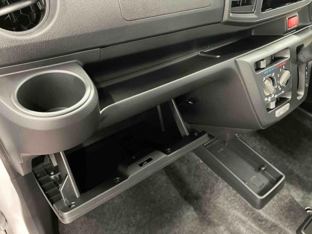 ミライース Ｌ　ＳＡＩＩＩ　届出済未使用車　元展示車　衝突被害軽減システム　禁煙　衝突防止　キーレスキー　横滑防止　レーンキープアシスト　オートライト　オートマチックハイビーム　運転席エアバック　助手席エアバッグ　衝突安全ボディ（22枚目）