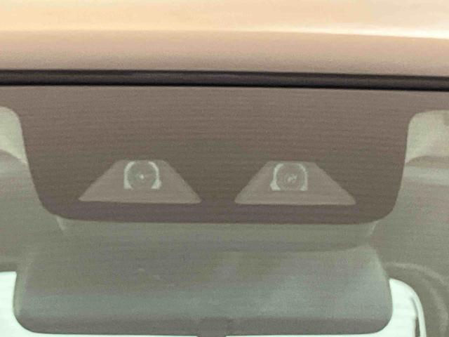 ロッキー プレミアム 下取車 ナビ パノラマカメラ ブルートゥース ETC ドライブレコーダー 衝突被害軽減システム シートヒーター スマートキー アダプティブクルーズコントロール アイドリングストップ LEDヘッドランプ(9枚目)