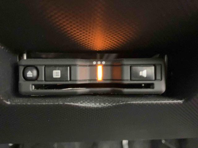 ロッキー プレミアム 下取車 ナビ パノラマカメラ ブルートゥース ETC ドライブレコーダー 衝突被害軽減システム シートヒーター スマートキー アダプティブクルーズコントロール アイドリングストップ LEDヘッドランプ(14枚目)