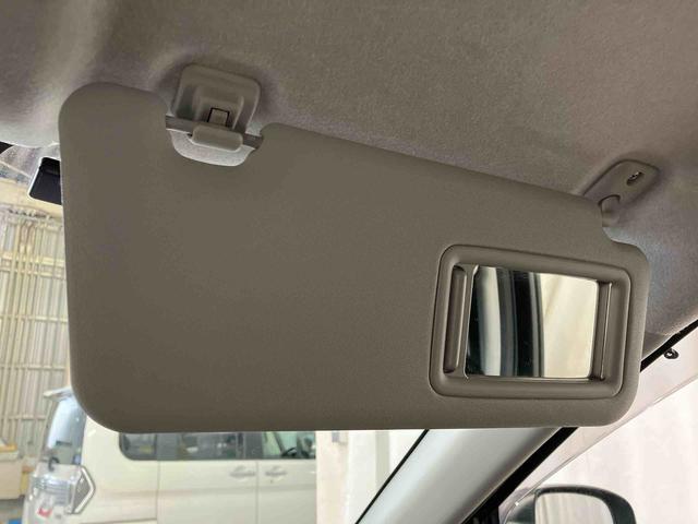 ロッキー プレミアム 下取車 ナビ パノラマカメラ ブルートゥース ETC ドライブレコーダー 衝突被害軽減システム シートヒーター スマートキー アダプティブクルーズコントロール アイドリングストップ LEDヘッドランプ(33枚目)