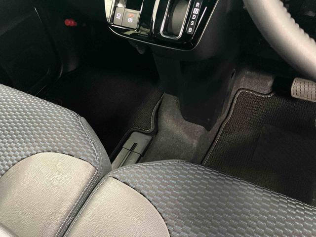 タント カスタムＲＳ　ひょう害車　元試乗車　１オーナー　ターボ　両側電動スライドドア　アイドリングストップ　電動格納ミラー　シートヒーター　オートマチック　ＬＥＤヘッドランプ　オートライト　スマートキー　プッシュスタート（26枚目）