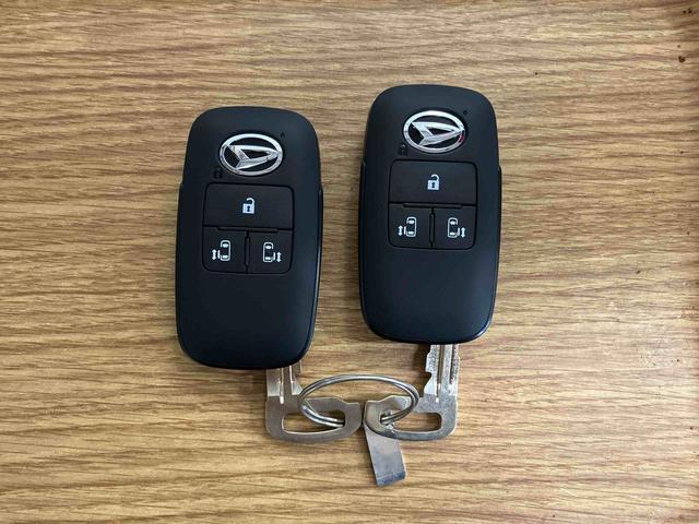 ムーヴキャンバス ストライプスＧ　届出済未使用車　元展示車　禁煙　衝突被害軽減システム　スマートキー　プッシュスタート　シートヒーター　ＬＥＤヘッドランプ　オートマチックハイビーム　オートライト　ベンチシート　衝突安全ボディ（13枚目）