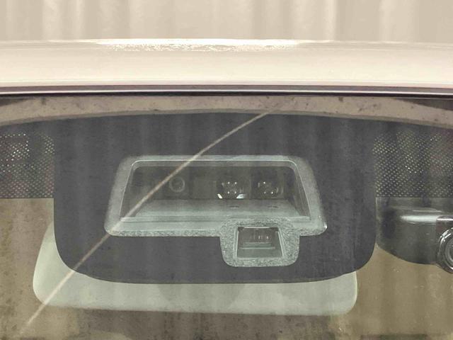 アルトラパン モード 下取車 ナビ ブルートゥース ETC 全周囲カメラ 衝突被害軽減システム 誤発進抑制機能 車線逸脱警報 シートヒーター オートマチックハイビーム セキュリティアラーム ABS スマートキー(9枚目)