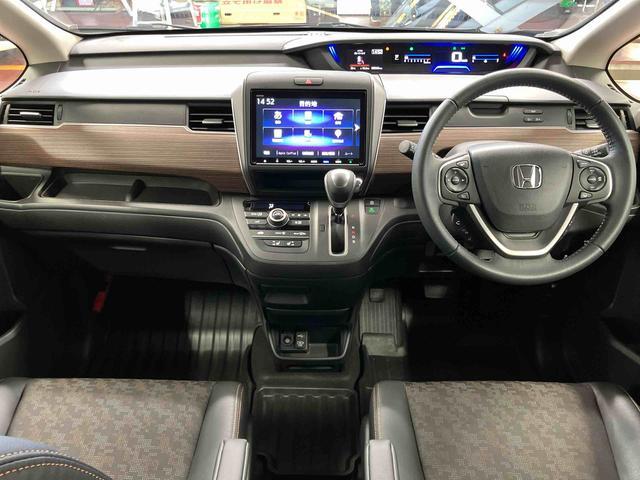 フリード＋ クロスター　下取車　４ＷＤ　ナビ　ブルートゥース　ＥＴＣ　バックカメラ　ドライブレコーダー　衝突被害軽減ブレーキ　誤発進抑制　ＬＥＤヘッドランプ　スマートキー　両側電動スライドドア　アイドリングストップ（10枚目）