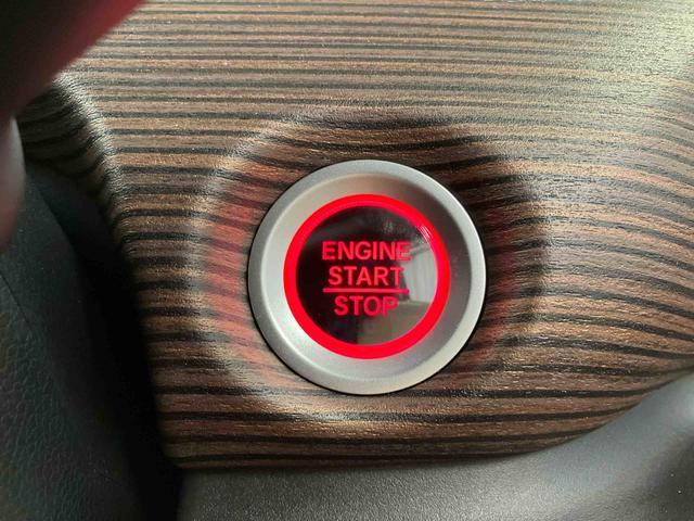 フリード＋ クロスター　下取車　４ＷＤ　ナビ　ブルートゥース　ＥＴＣ　バックカメラ　ドライブレコーダー　衝突被害軽減ブレーキ　誤発進抑制　ＬＥＤヘッドランプ　スマートキー　両側電動スライドドア　アイドリングストップ（17枚目）