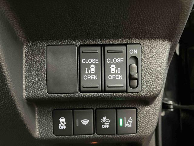 フリード＋ クロスター　下取車　４ＷＤ　ナビ　ブルートゥース　ＥＴＣ　バックカメラ　ドライブレコーダー　衝突被害軽減ブレーキ　誤発進抑制　ＬＥＤヘッドランプ　スマートキー　両側電動スライドドア　アイドリングストップ（23枚目）