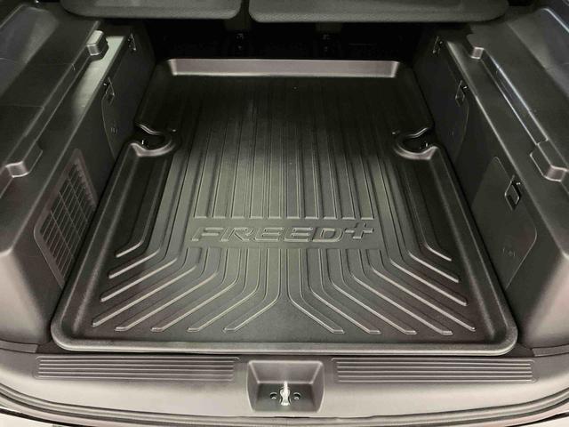 フリード＋ クロスター　下取車　４ＷＤ　ナビ　ブルートゥース　ＥＴＣ　バックカメラ　ドライブレコーダー　衝突被害軽減ブレーキ　誤発進抑制　ＬＥＤヘッドランプ　スマートキー　両側電動スライドドア　アイドリングストップ（39枚目）