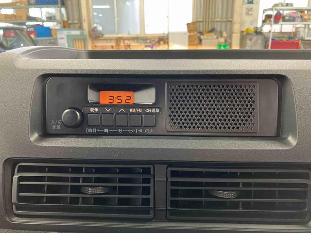 ハイゼットカーゴ DX 届出済未使用車 元展示車 衝突安全ボディ キーレスキー 両側スライドドア アイドリングストップ オートマチックハイビーム オートライト レーンアシスト 運転席エアバッグ 助手席エアバッグ 1オーナー(14枚目)