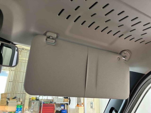 ハイゼットカーゴ DX 届出済未使用車 元展示車 衝突安全ボディ キーレスキー 両側スライドドア アイドリングストップ オートマチックハイビーム オートライト レーンアシスト 運転席エアバッグ 助手席エアバッグ 1オーナー(26枚目)