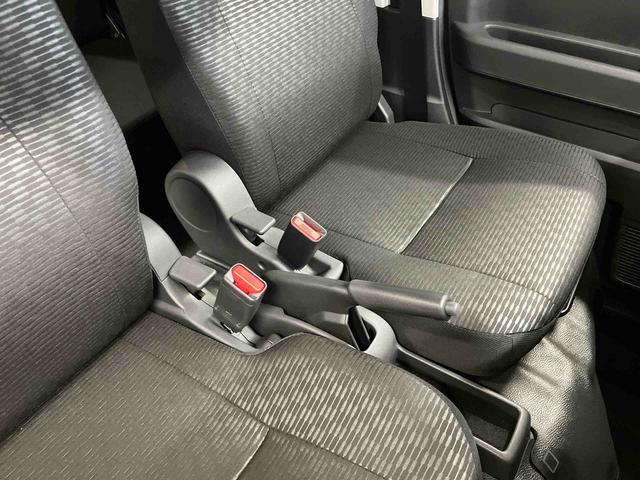 ハイゼットカーゴ DX 届出済未使用車 元展示車 衝突安全ボディ キーレスキー 両側スライドドア アイドリングストップ オートマチックハイビーム オートライト レーンアシスト 運転席エアバッグ 助手席エアバッグ 1オーナー(28枚目)