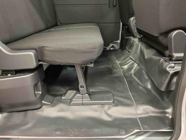 ハイゼットカーゴ DX 届出済未使用車 元展示車 衝突安全ボディ キーレスキー 両側スライドドア アイドリングストップ オートマチックハイビーム オートライト レーンアシスト 運転席エアバッグ 助手席エアバッグ 1オーナー(31枚目)