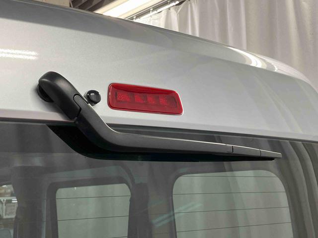 ハイゼットカーゴ DX 届出済未使用車 元展示車 衝突安全ボディ キーレスキー 両側スライドドア アイドリングストップ オートマチックハイビーム オートライト レーンアシスト 運転席エアバッグ 助手席エアバッグ 1オーナー(40枚目)