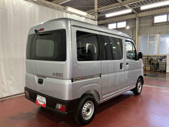 ハイゼットカーゴ ＤＸ　届出済未使用車　元展示車　衝突安全ボディ　キーレスキー　両側スライドドア　アイドリングストップ　オートマチックハイビーム　オートライト　レーンアシスト　運転席エアバッグ　助手席エアバッグ　１オーナー（5枚目）