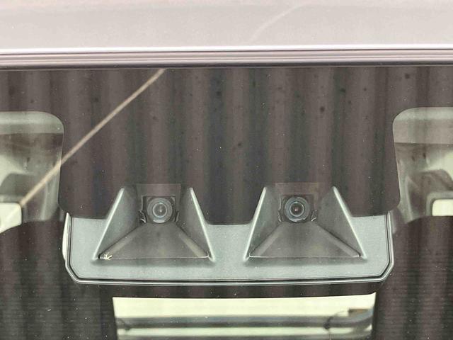 ハイゼットカーゴ ＤＸ　届出済未使用車　元展示車　衝突安全ボディ　キーレスキー　両側スライドドア　アイドリングストップ　オートマチックハイビーム　オートライト　レーンアシスト　運転席エアバッグ　助手席エアバッグ　１オーナー（9枚目）