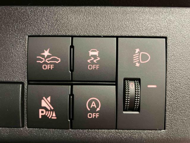 ハイゼットカーゴ ＤＸ　届出済未使用車　元展示車　衝突安全ボディ　キーレスキー　両側スライドドア　アイドリングストップ　オートマチックハイビーム　オートライト　レーンアシスト　運転席エアバッグ　助手席エアバッグ　１オーナー（19枚目）