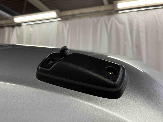 ハイゼットカーゴ ＤＸ　届出済未使用車　元展示車　衝突安全ボディ　キーレスキー　両側スライドドア　アイドリングストップ　オートマチックハイビーム　オートライト　レーンアシスト　運転席エアバッグ　助手席エアバッグ　１オーナー（41枚目）