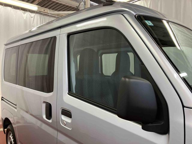 ハイゼットカーゴ ＤＸ　届出済未使用車　元展示車　衝突安全ボディ　禁煙　キーレス　両側スライドドア　アイドリングストップ　オートライト　オートマチックハイビーム　レーンアシスト　ＡＢＳ　運転席エアバッグ　助手席エアバッグ（40枚目）