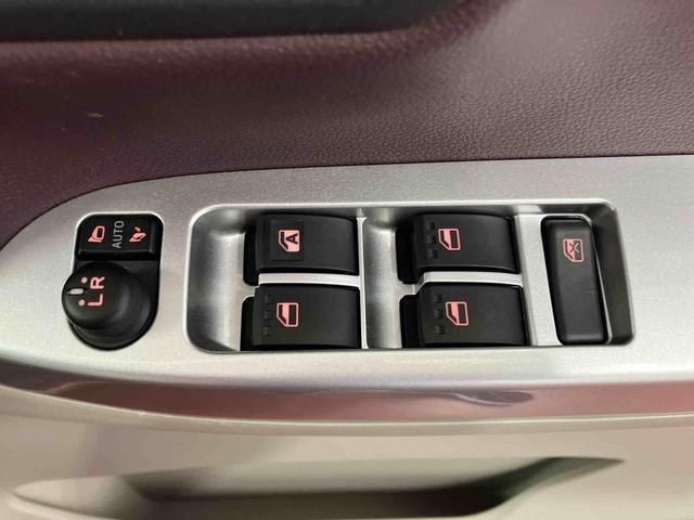 電動格納式ドアミラースイッチ、パワーウインドゥスイッチ