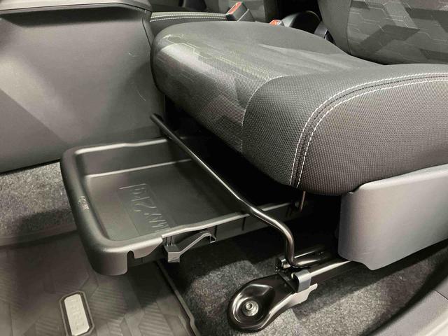 タフト G クロムベンチャー 1オーナー 衝突被害軽減システム 車線逸脱警報装置 シートヒーター ガラスルーフ アイドリングストップ LEDヘッドランプ オートライト オートマチックハイビーム スマートキー プッシュスタート(26枚目)